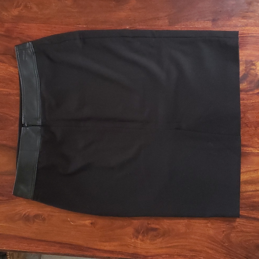 CALVIN KLEIN Black Pencil Skirt with Faux Leather Belt SIZE 14 - Picture 5 of 12